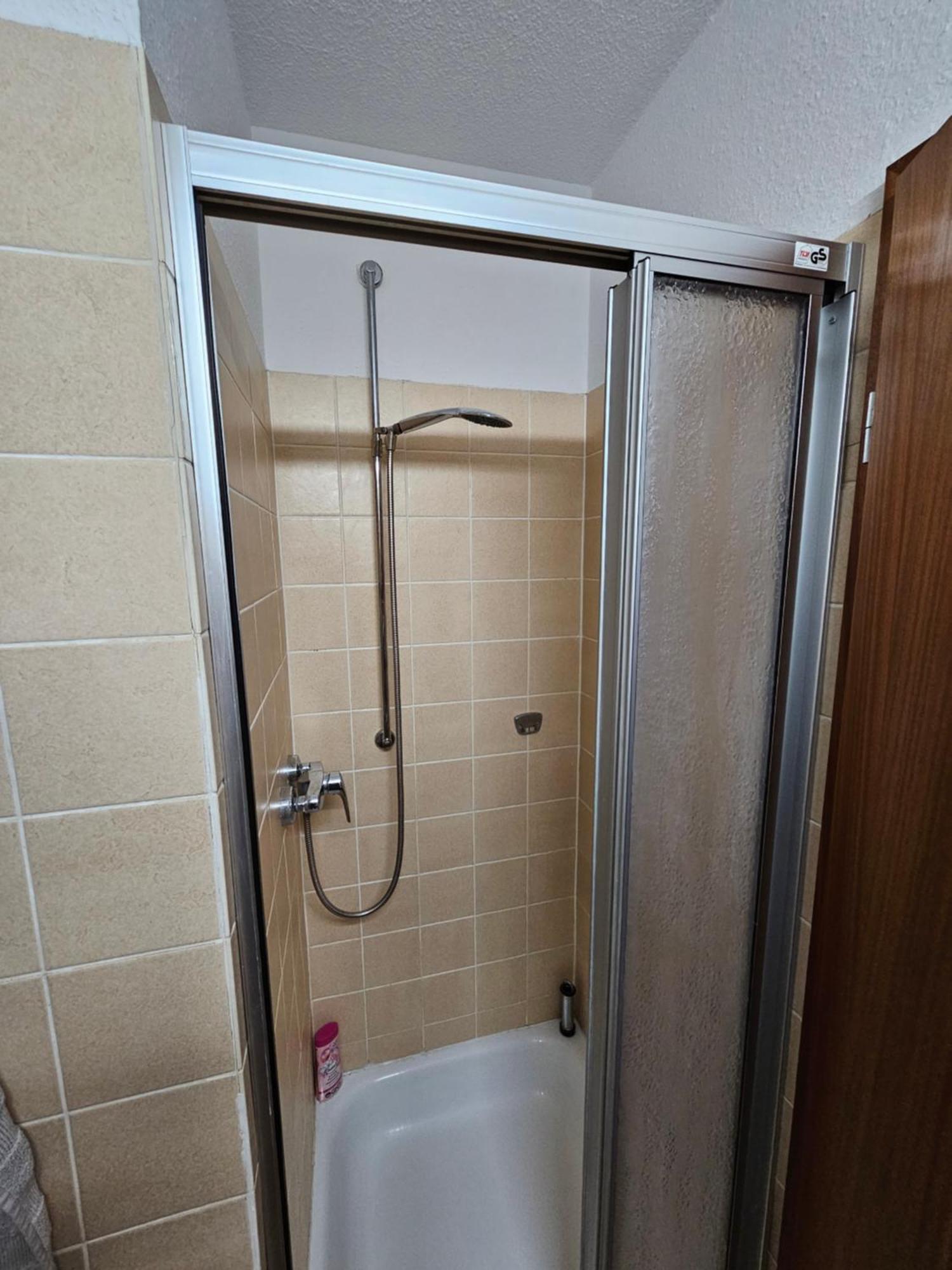 Charmante 1 Zimmerwohnung Mit Stellplatz Würzburg Eksteriør bilde